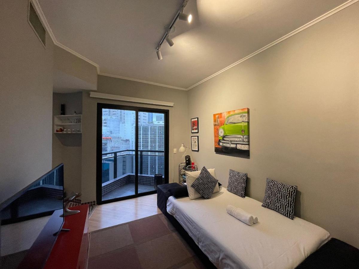 Flat Amplo E Com Garagem Ao Lado Da Paulista São Paulo